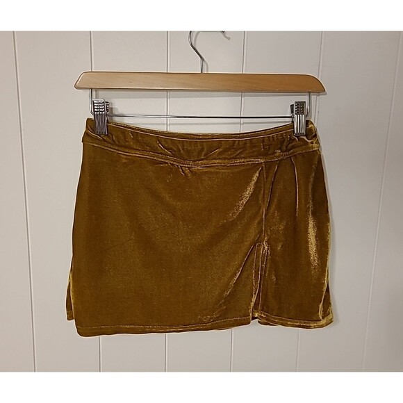 Urban Outfitters Skort Rustic Golden Velvet Mini Skirt Womens Size Small - Picture 1 of 11